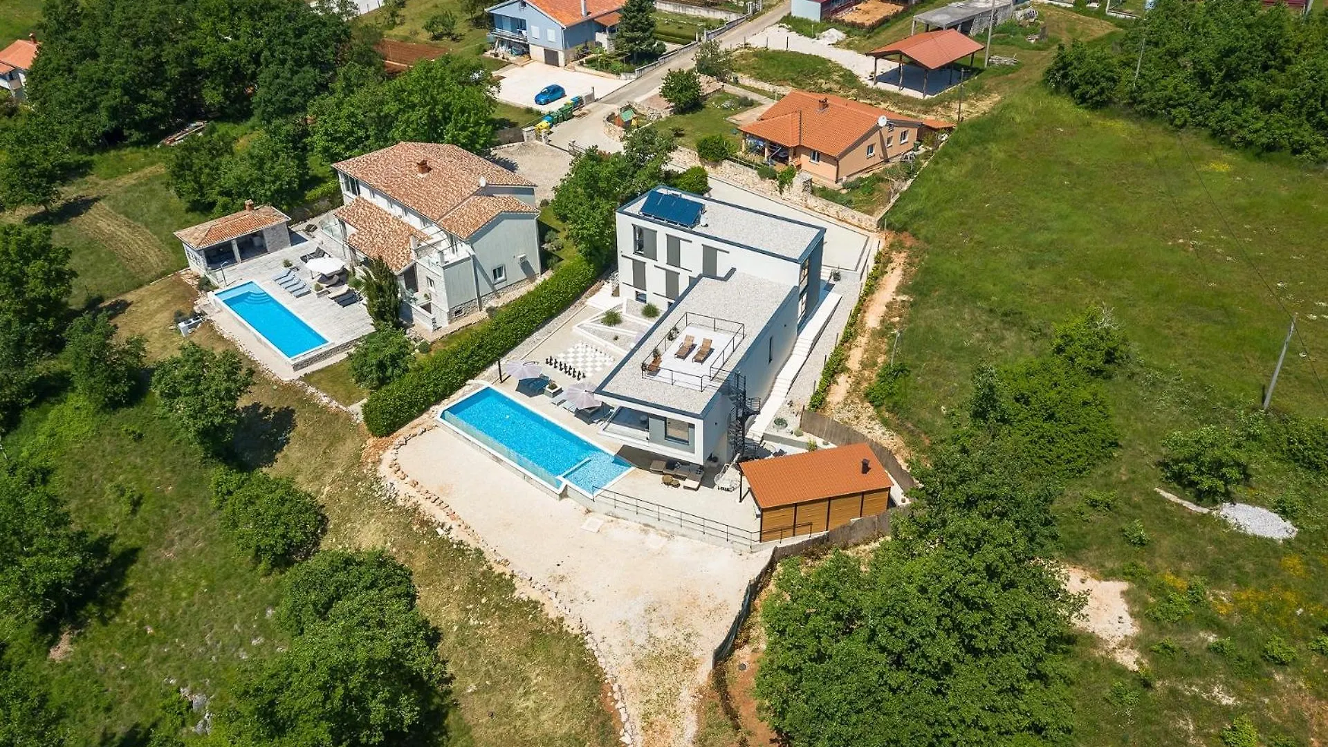 Complex Barbara Villa Vizinada